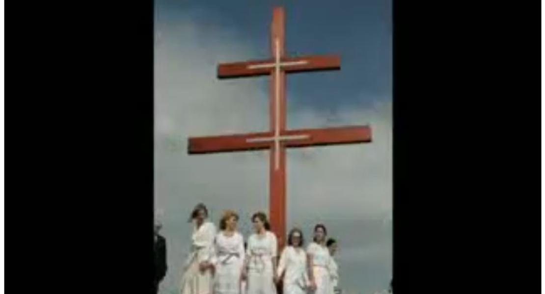 Állókép a keresztállításról készült videóból