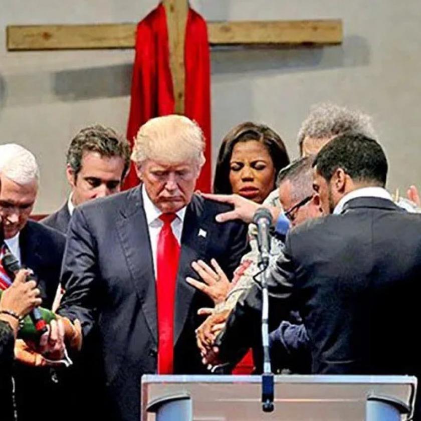 Trump imádkozás